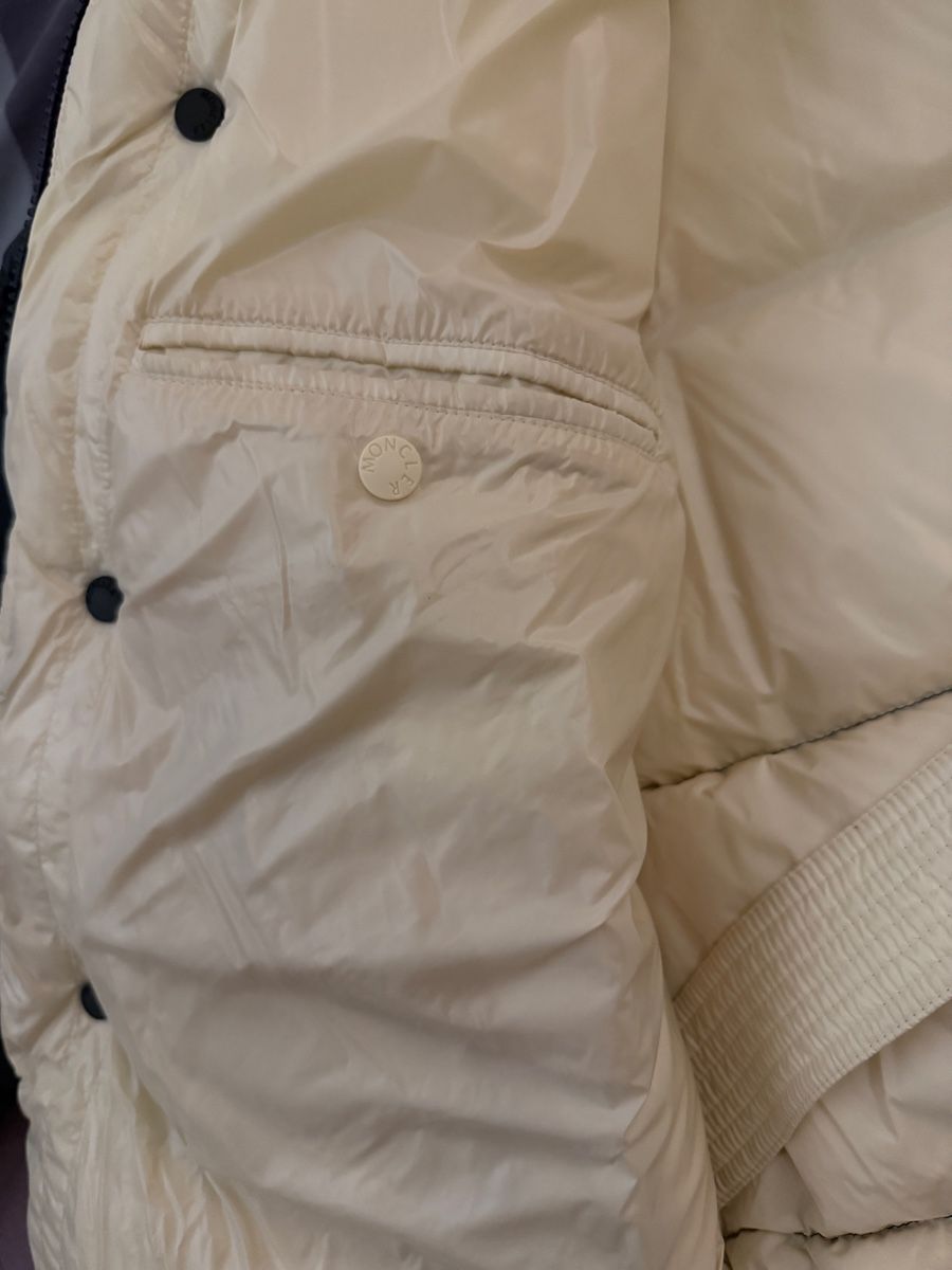 Moncler Giacche: Moncler Down jacket dervox – Nuovo (secondo la descrizione) da Yverdon-les-Bains venduto da sky_b568 5
