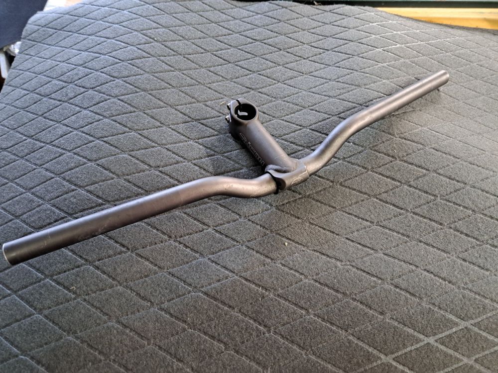Pièces détachées: Icon Lenker Vorbau ab 6.- – D'occasion à Emmenbrücke par bikesandmore75