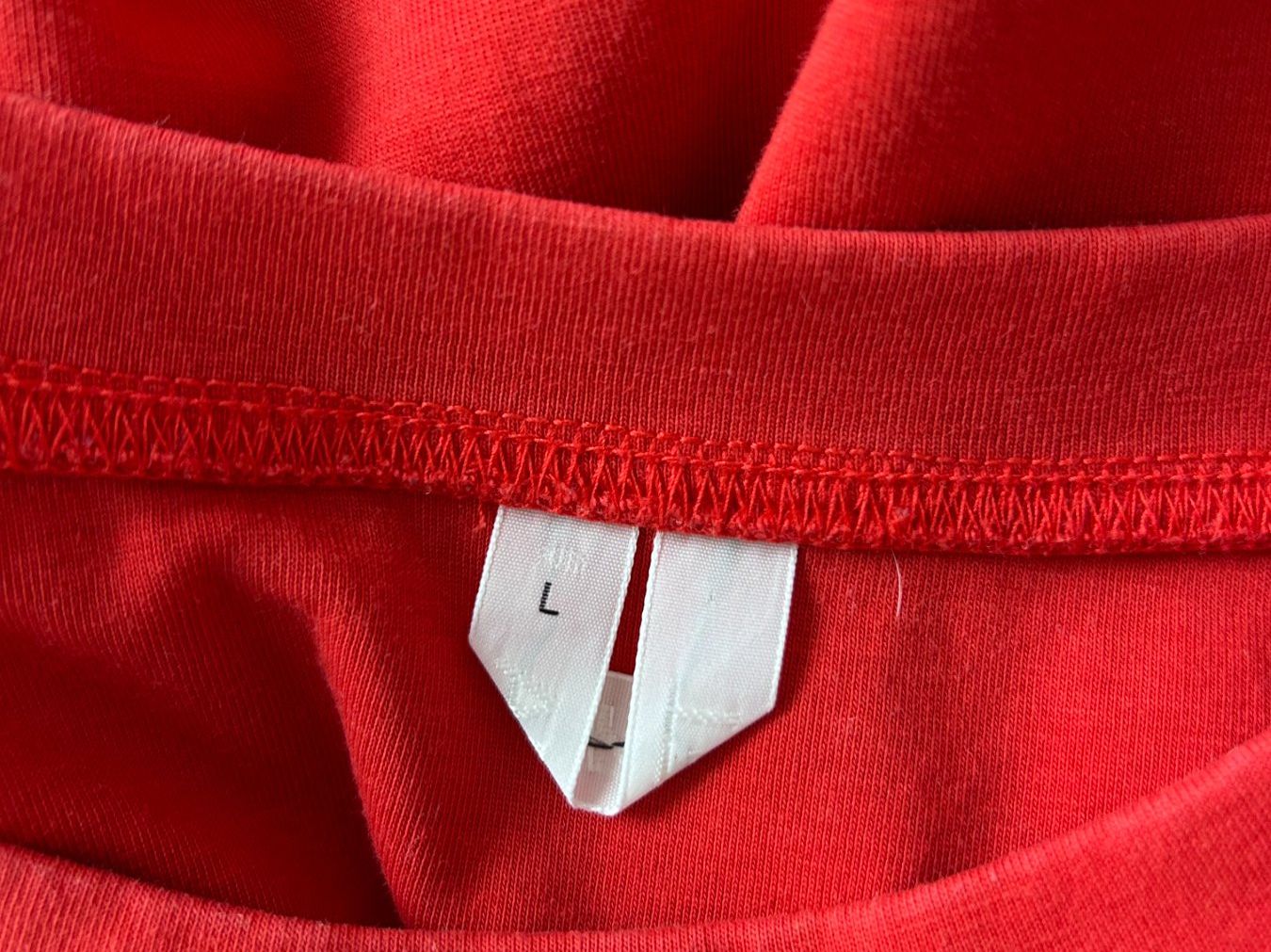Arket T-shirt: Arket T-Shirt – Usato da St. Gallen venduto da look-twice 3