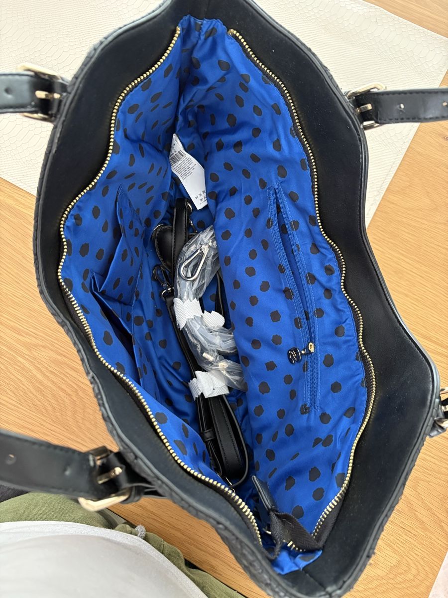 Desigual Borse da donna: Elegante borsa Desigual nera – Usato da S. Antonino venduto da LIKA91 2