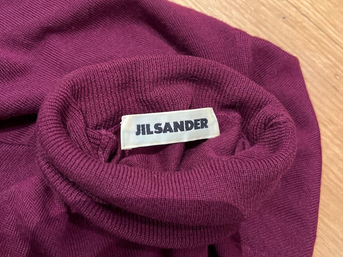 Jil Sander Pullover & Sweatshirts: Jil Sander Designer-Damen-Rollkragenpullover violett – Gebraucht aus Basel von Corinna58 3