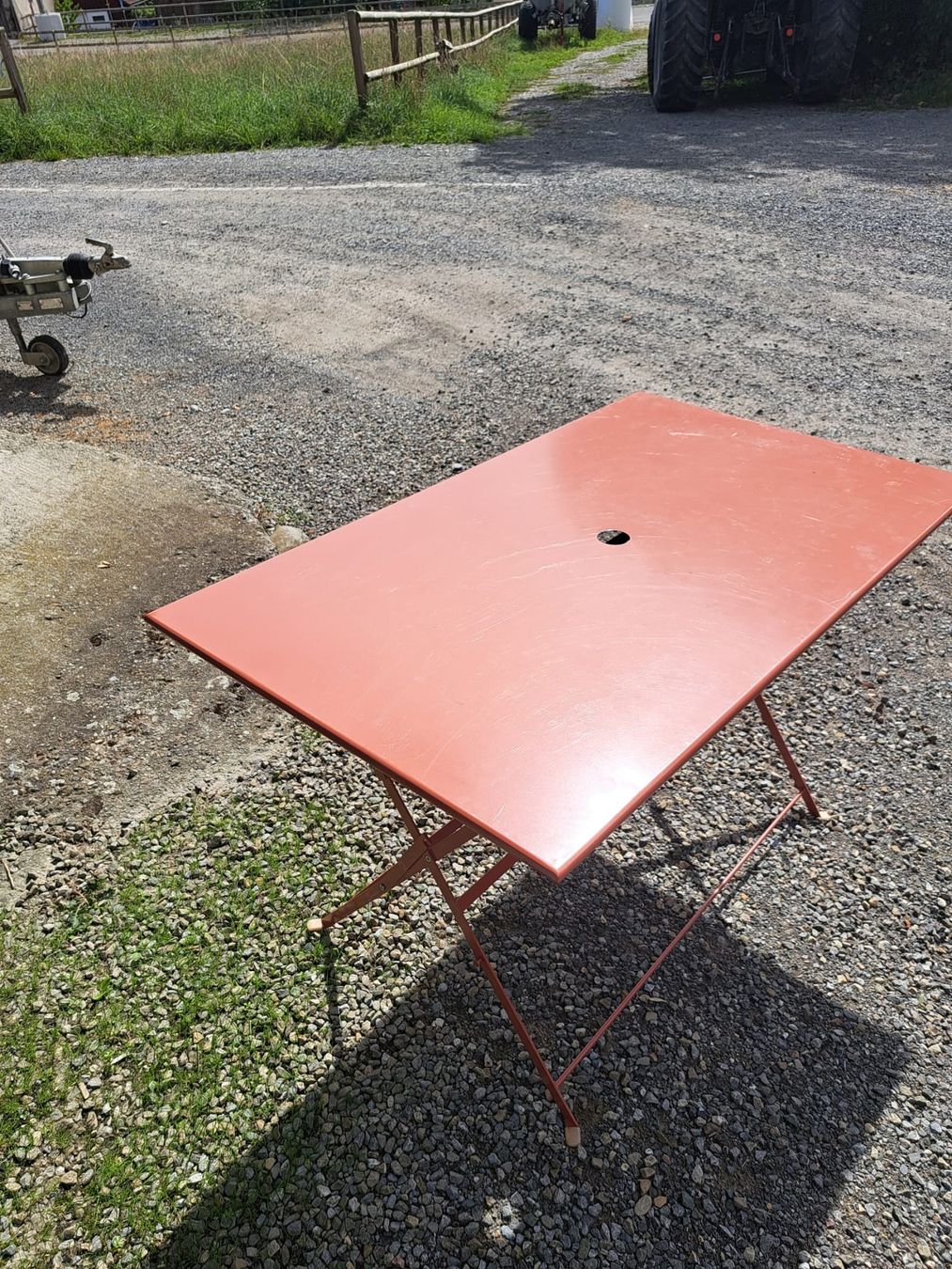 Tavoli: Metall Garten Tisch klappbar – Usato da Obfelden venduto da Alf2005