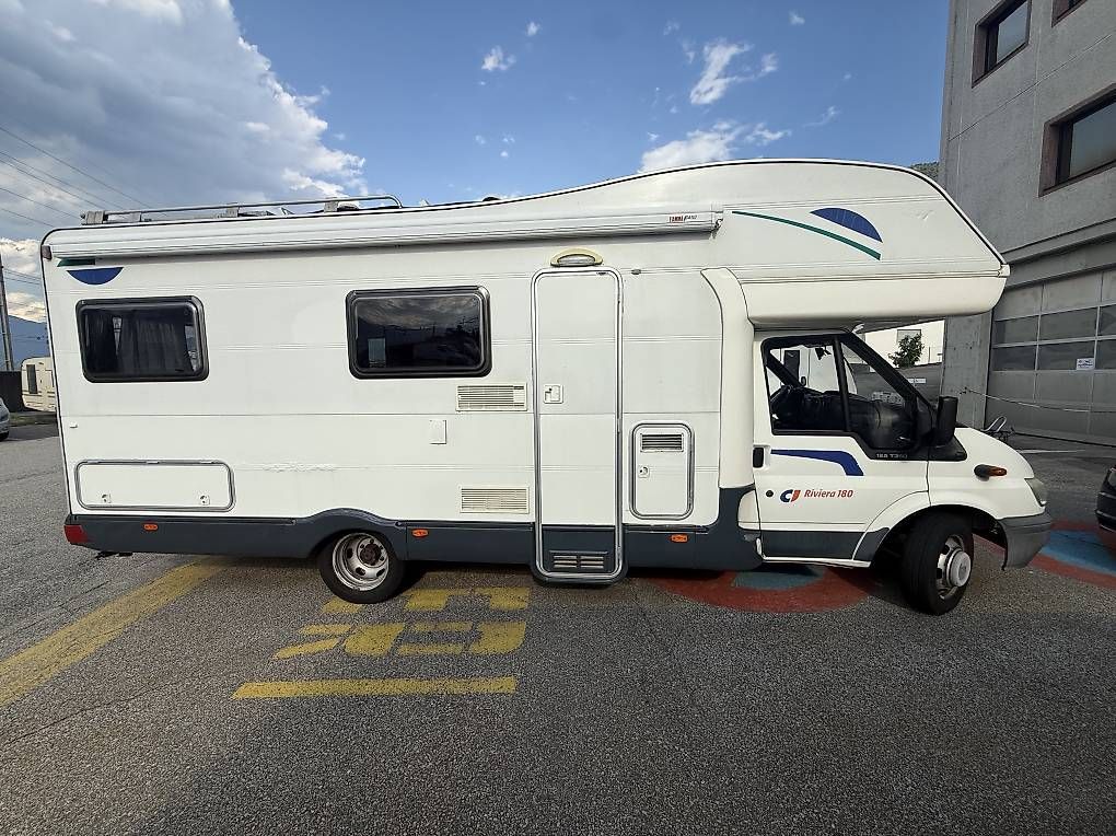 Mobile-home: 6 posti – D'occasion à S. Antonino par Campertech 8