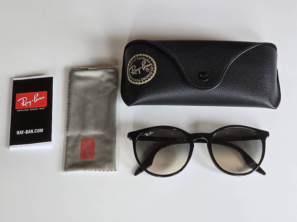 Lunettes & Verres: Lunettes de soleil Ray-Ban – D'occasion à Penthalaz par Cortis