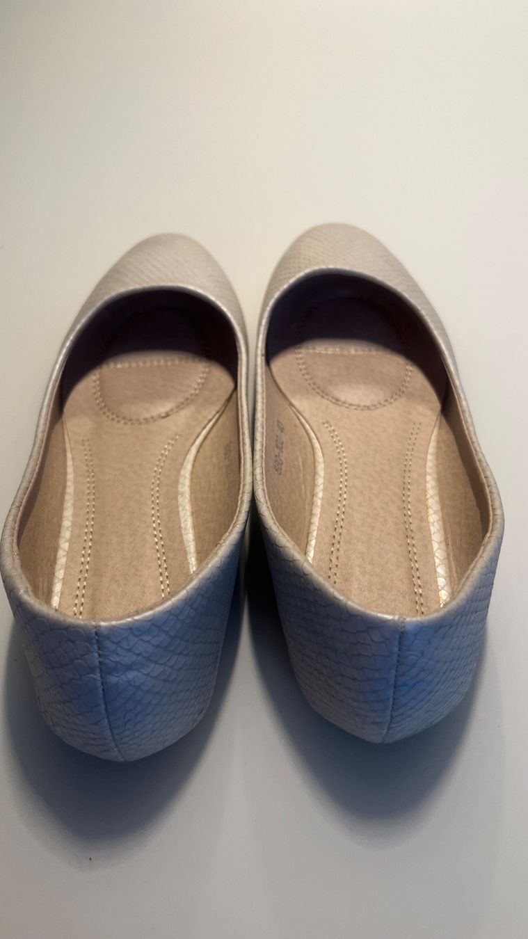 Scarpe da donna: Ballerina, Farbe beige, Grösse 40 – Usato da Kehrsatz venduto da Louvitesse 4