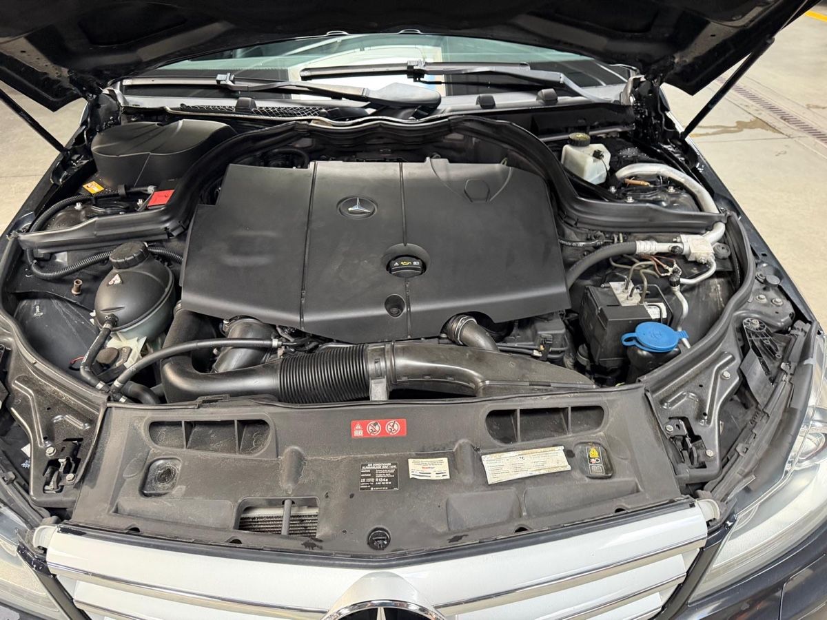 Mercedes-Benz Automobili: Mercedes Benz C250 – Usato da Chur venduto da Susanaoscar 5