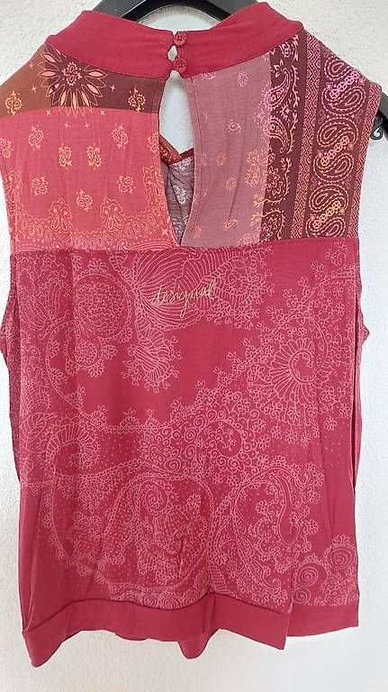 Desigual T-shirt: tolles DESIGUAL Shirt XL – Usato da Leuggern venduto da silbergirl 1