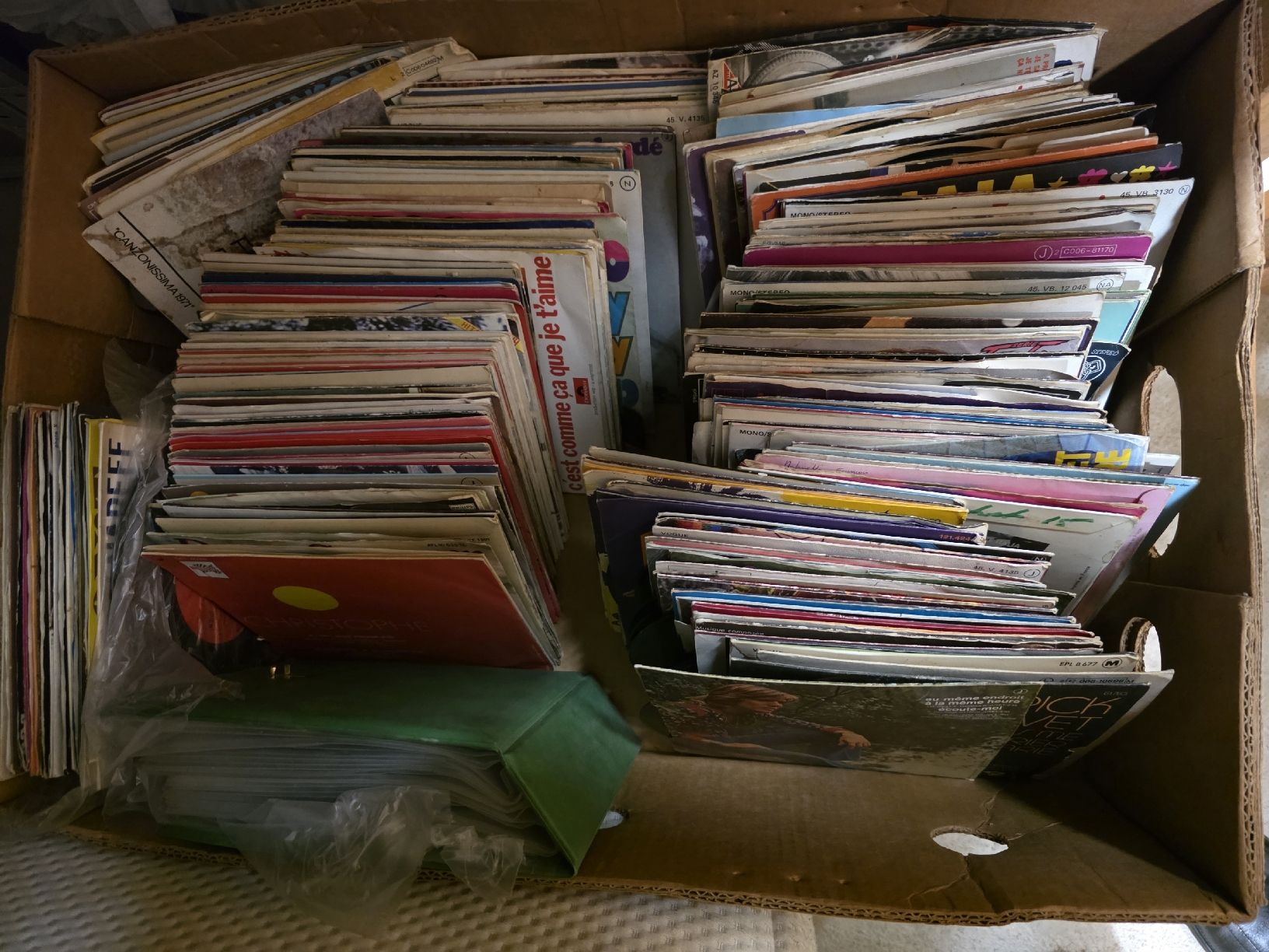 Dischi in vinile: vinyles  – Usato da Epalinges venduto da Yannouts