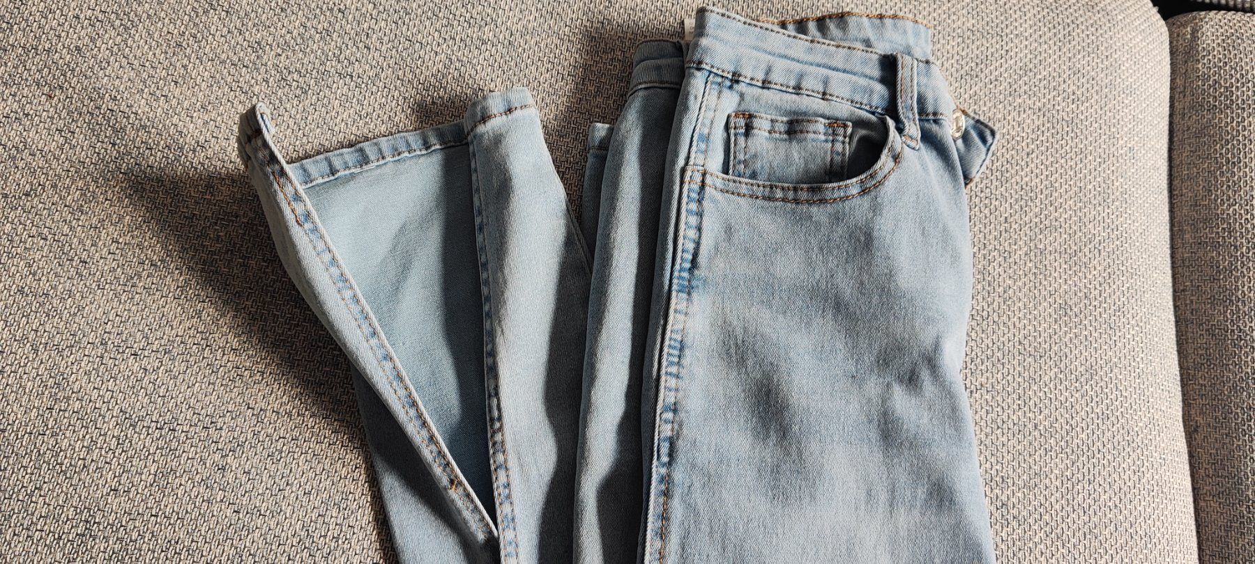 Pantaloni: Jeans Mädchen – Usato da Niederhasli venduto da dom_jxt6 1