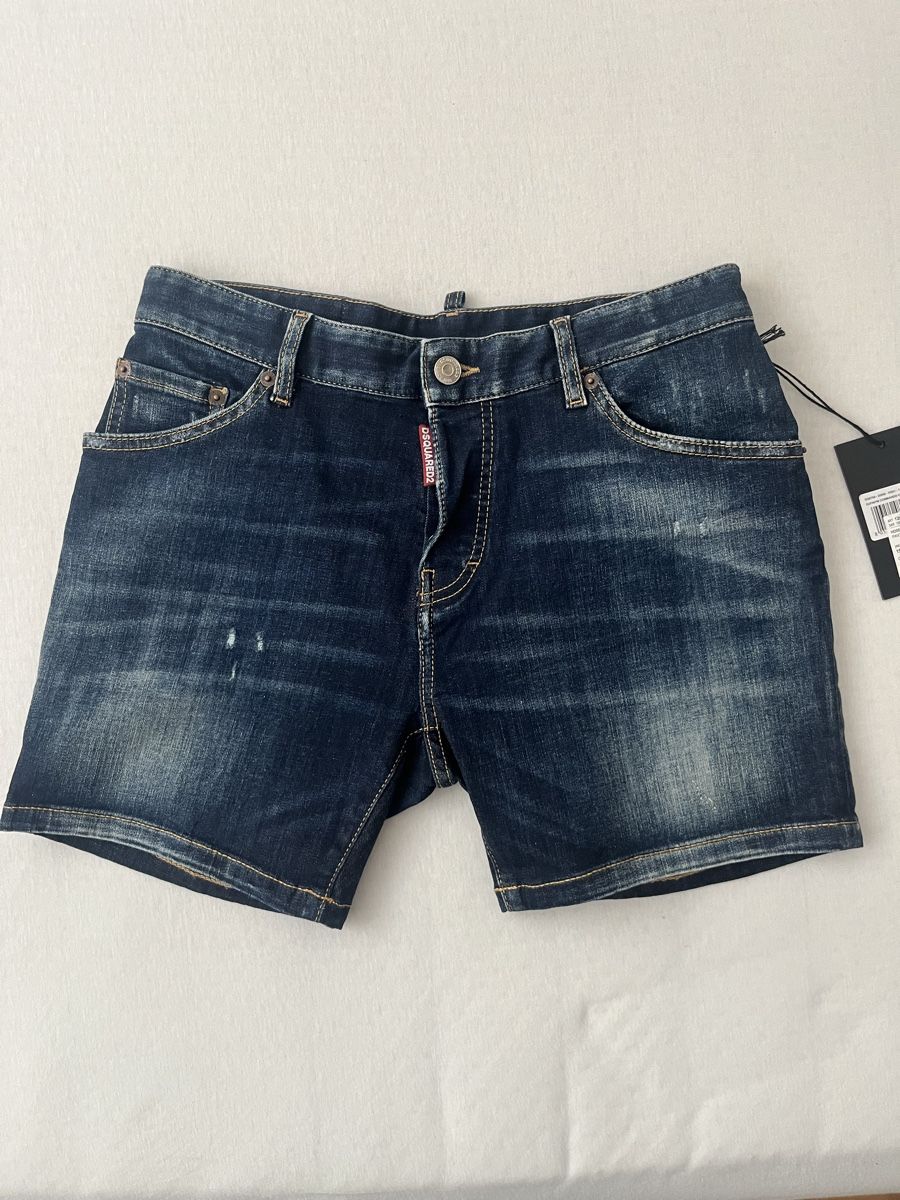 Dsquared2 Pantaloni: Dsquared2 Shorts – Nuovo e nell'imballaggio originale da Zürich venduto da JB23JB