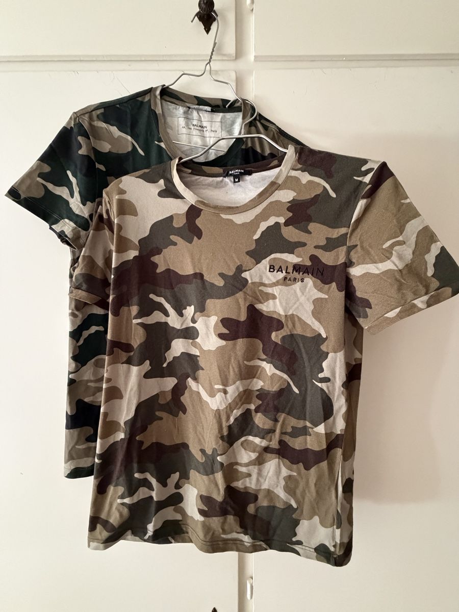 Balmain Lotti di vestiti: Set di 2 T shirt Balmain Camouflage – Usato da Lugano venduto da can_xdd8