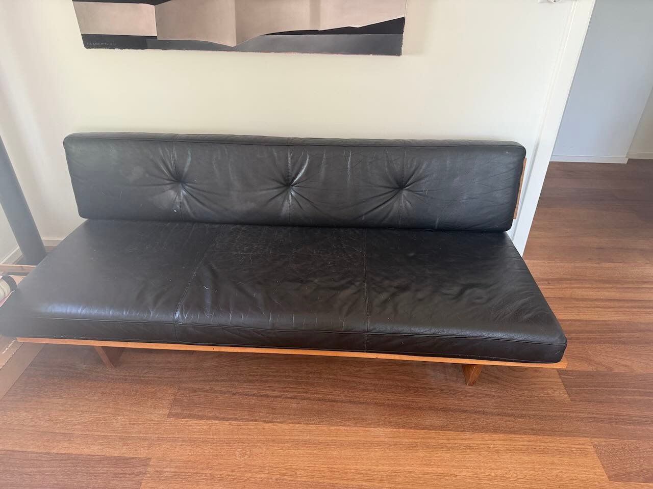 Divani: Moreless Sofa Japanese high quality walnut – Usato da zuerich venduto da Thorleif_Tvricvm