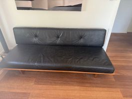 Moreless Sofa Japanese high quality walnut