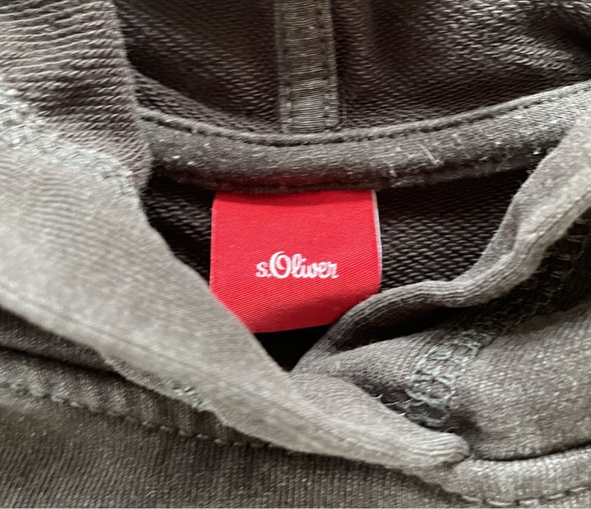 S.Oliver Maglioni & Felpe: Kapuzenpullover von S.Oliver – Usato da Grabs venduto da MAIRE78 1