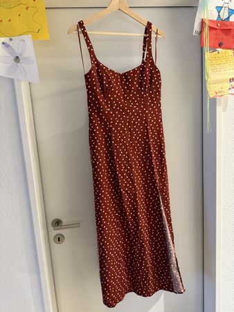 Zara Kleid, Grösse S, Rot mit Pünktli