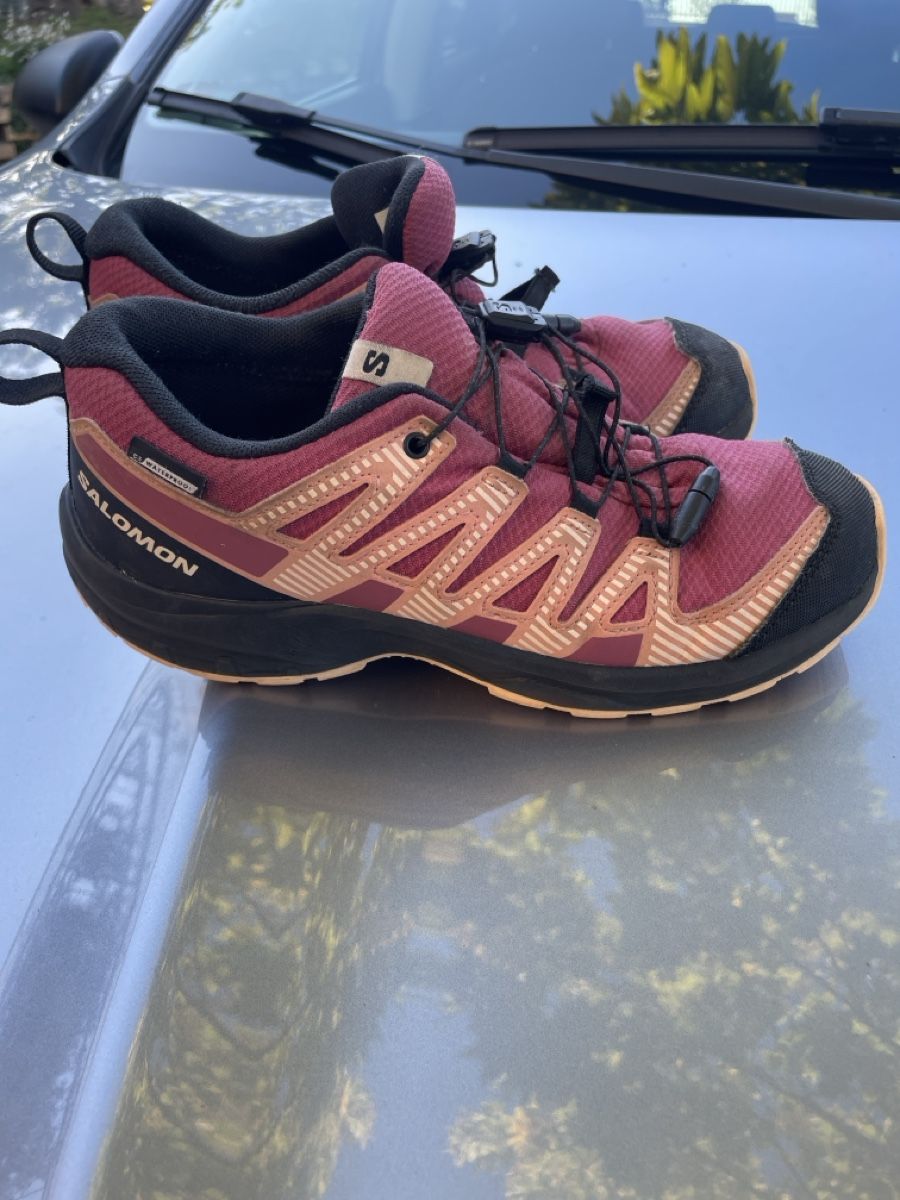 Salomon Chaussures filles: Salomon – D'occasion à Heiligenschwendi par Mike73 4