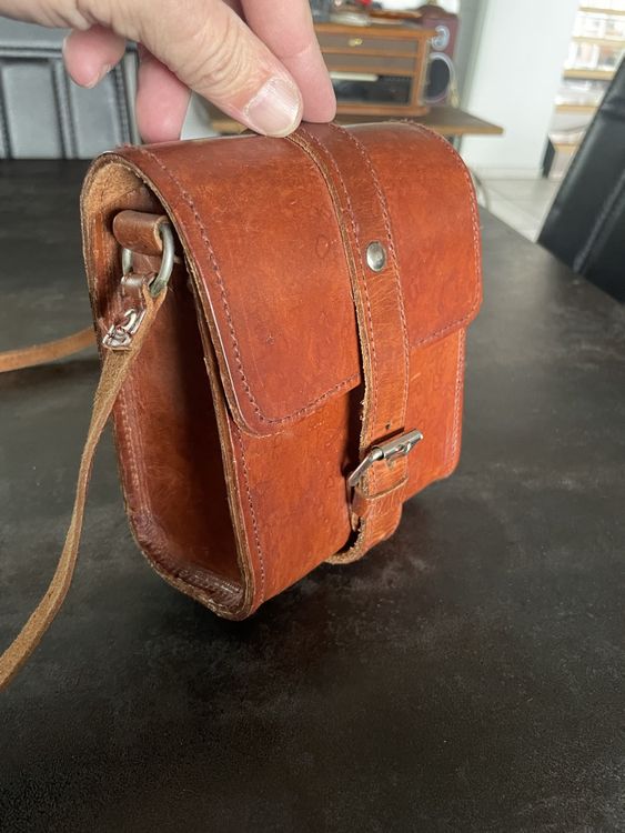 ANCIEN SAC SACOCHE sac à main cuir avec bandoulière 5 espaces TBE EUR