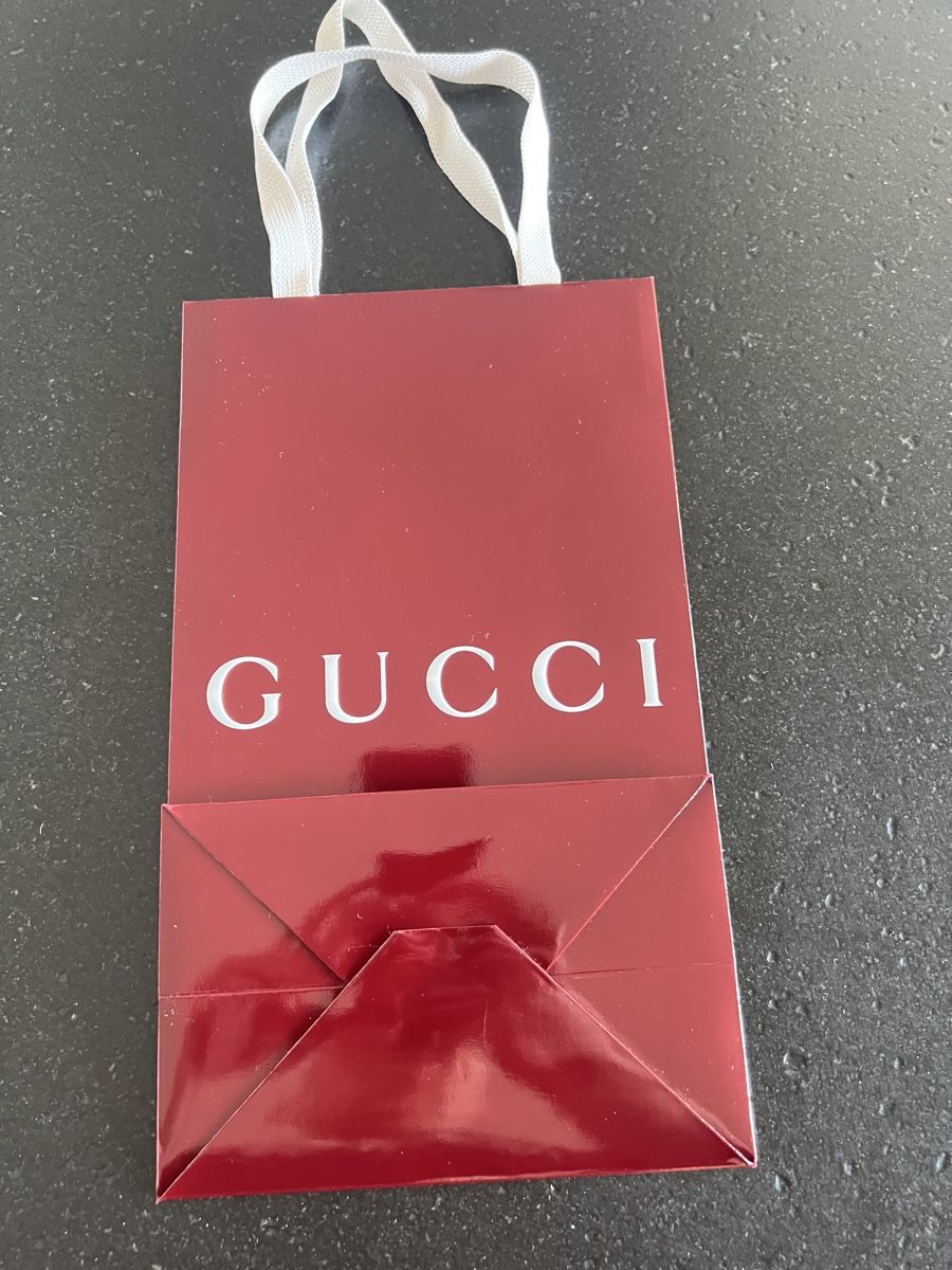 Gucci Borse: Gucci Papiertasche – Usato da Affoltern am Albis venduto da Rabbi002
