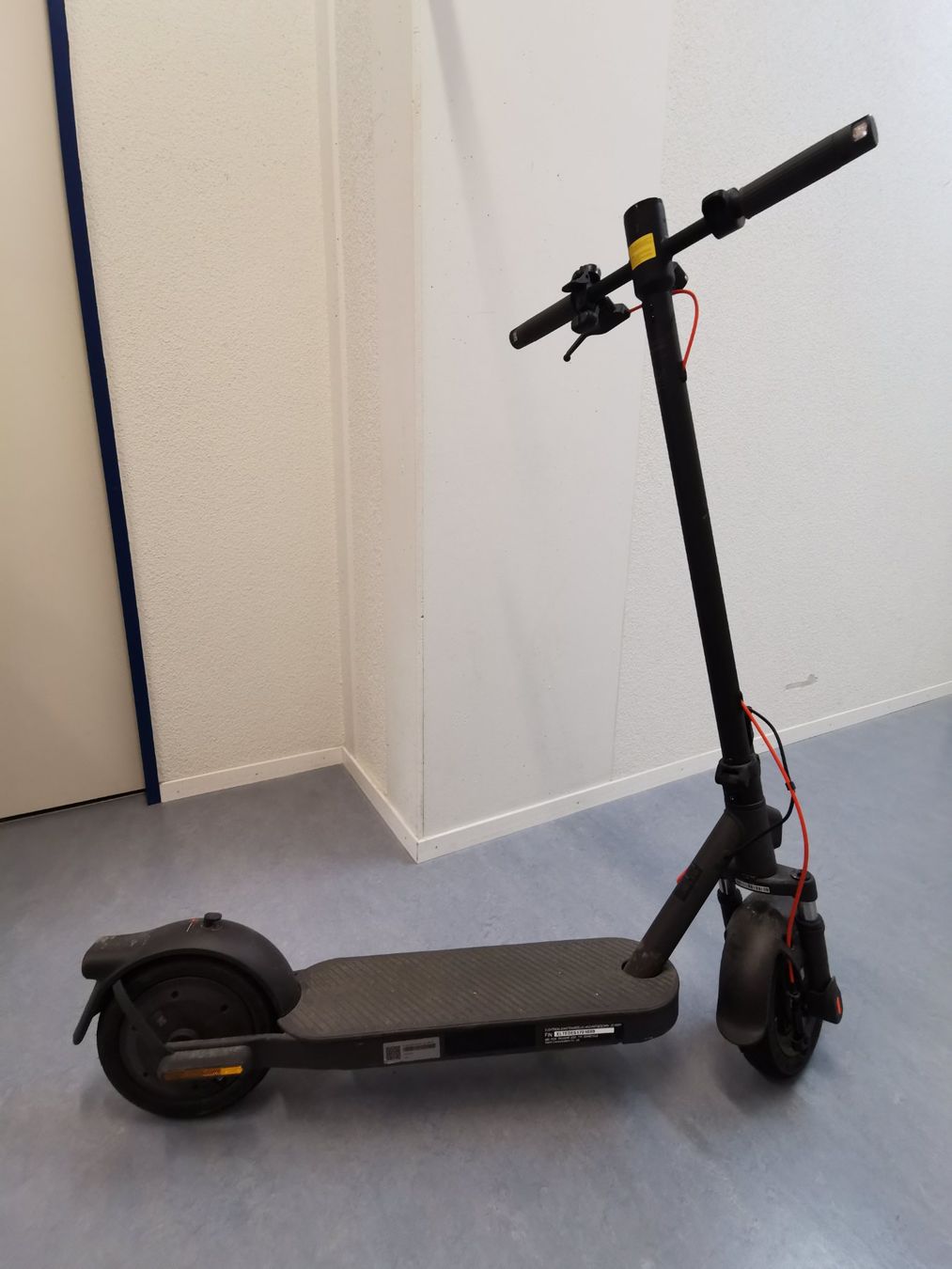 Scooter: E-Scooter Xiaomi, 20 km/h – Usato da Solothurn venduto da Betreibungsamt_SO 4