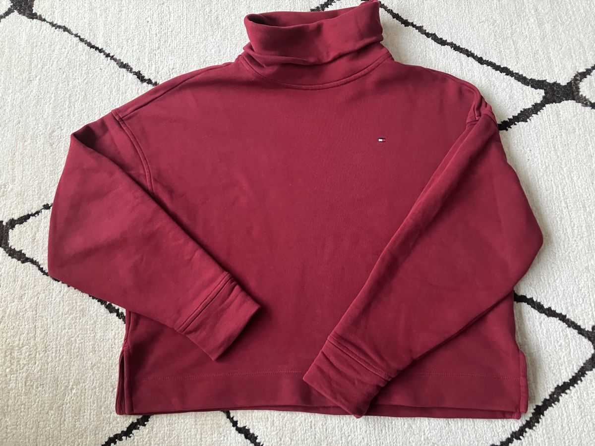 Tommy Hilfiger Maglioni & Felpe: Tommy Hilfiger Winter Rollkragen Pullover, Burgundrot, S – Usato da Baden venduto da jcm_9dkf