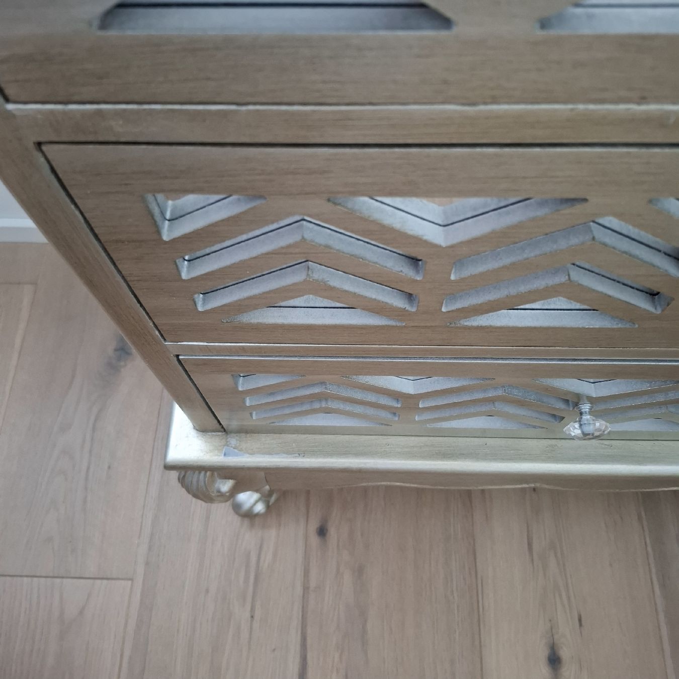Cassettiere: Kommode - Farbe Gold und Silber – Usato da Unterägeri venduto da silvi21 4