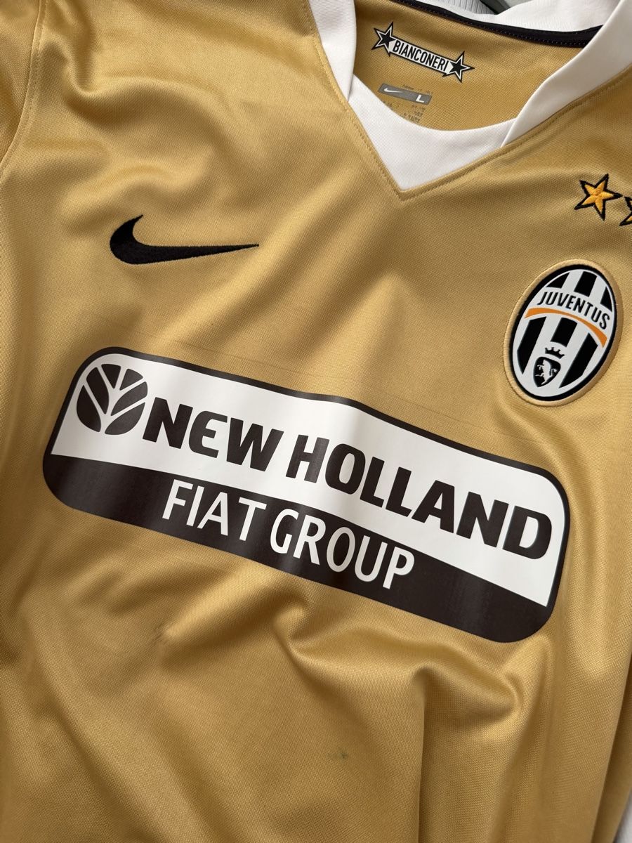 Nike Canottiere & Pantaloni: Juventus Nike 2008/09 Away / 2009/10 Third  – Usato da Meggen venduto da Patti_ 3