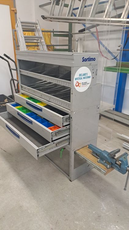 Sortimo mit Schraubstock (Gebraucht) in Thalwil für CHF 100 – nur ...