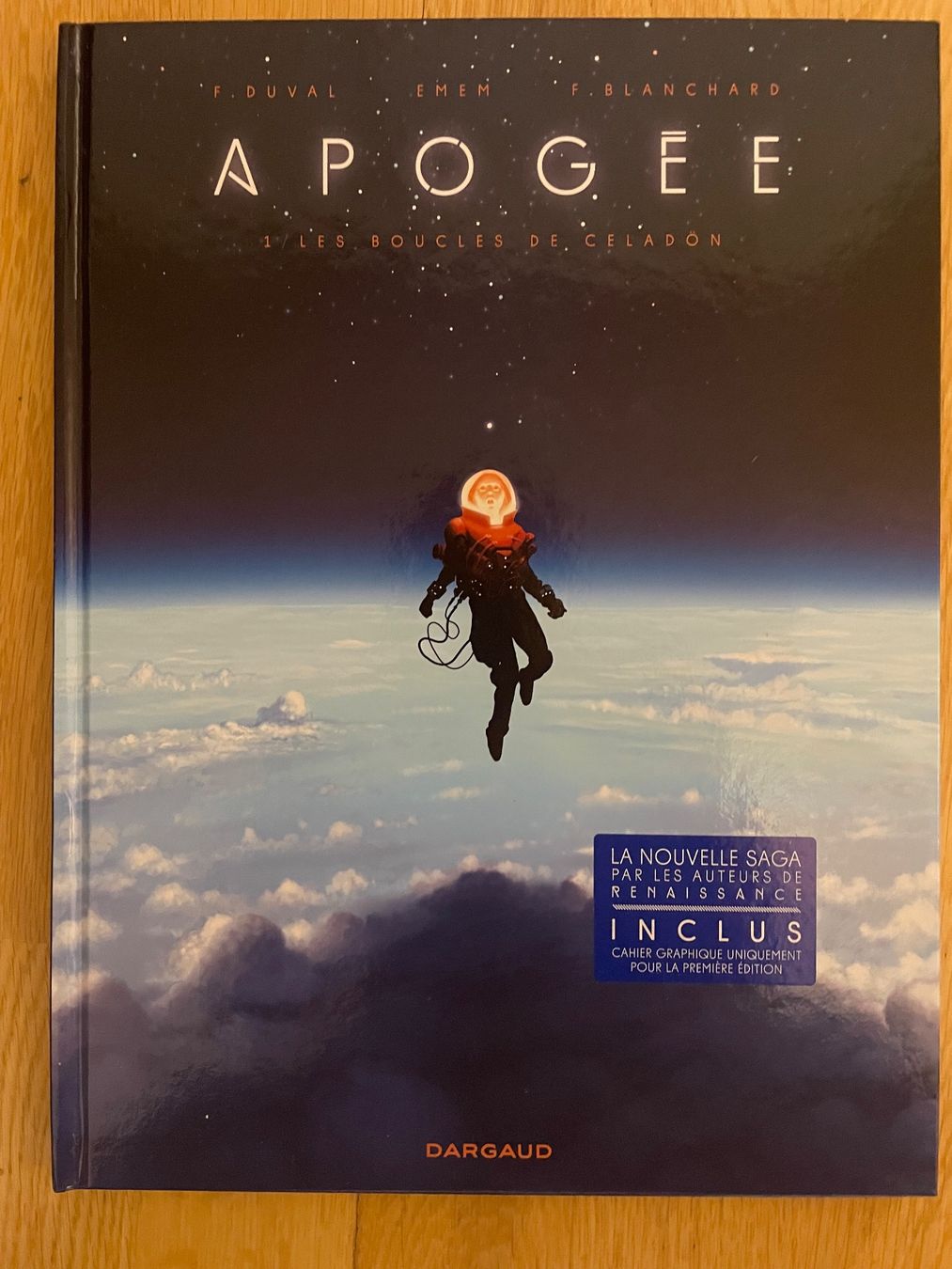 Fumetti: APOGÉE, Tome1, Les Boucles de Celadön – Nuovo (secondo la descrizione) da Stäfa venduto da Franquin