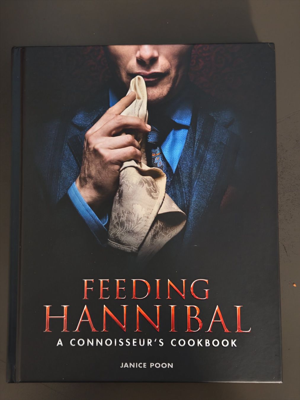 Bücher: Feeding Hanibal - A connoisseurs's Cookbook – Neu (gemäss Beschreibung) aus Zumikon von Theforce