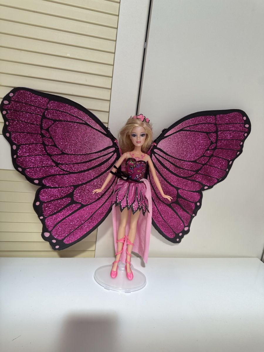 Puppen: Barbie Mariposa Magic Wings Doll Puppe – Gebraucht aus Zürich von  1