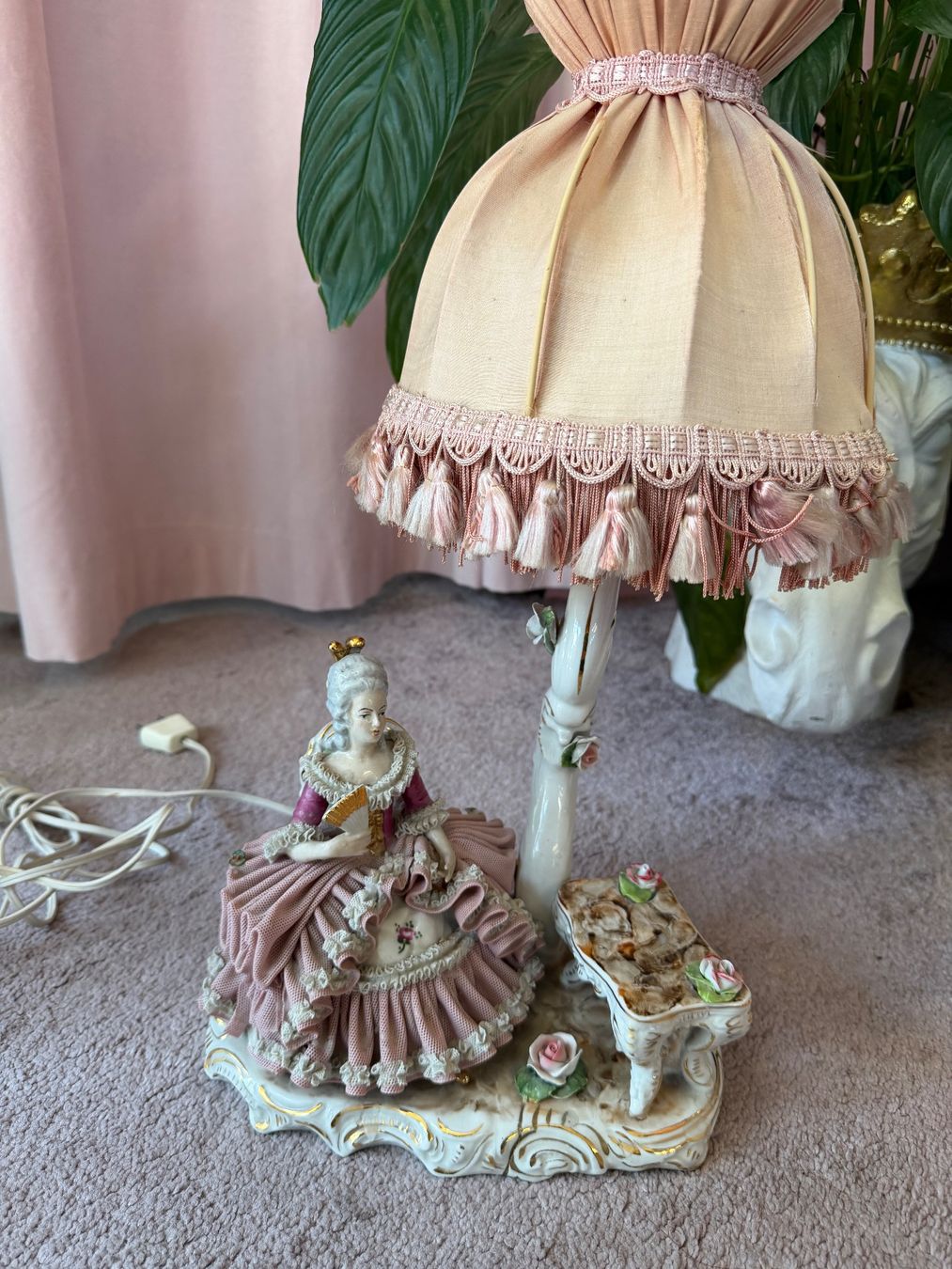 Lampade: Dresdner Lampe mit Figur – Usato da Zürich venduto da SecondhandZurich