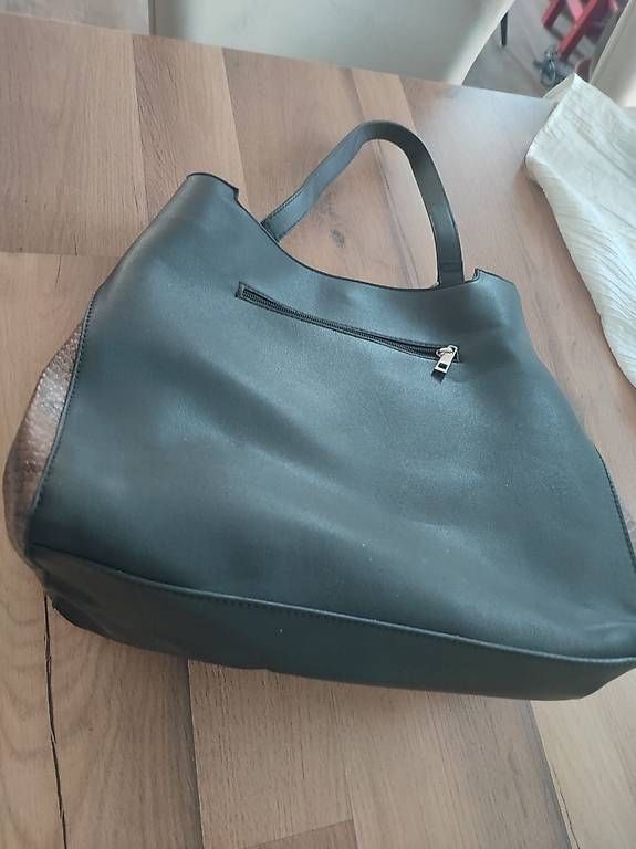 Sacs femmes: Handtasche – D'occasion à Biel-Benken BL par AngiSchaefer 1