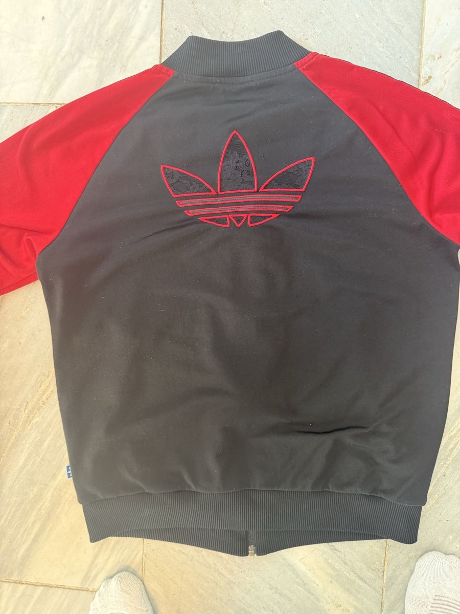 Adidas Giacche: Retro Adidas Jacke - Damen S – Usato da Herrliberg venduto da Joy_Strehler 1
