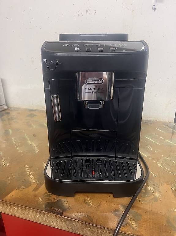 Kaffeemaschinen & Espressomaschinen: Delonghi Evo – Gebraucht aus Adliswil von Claris02 4