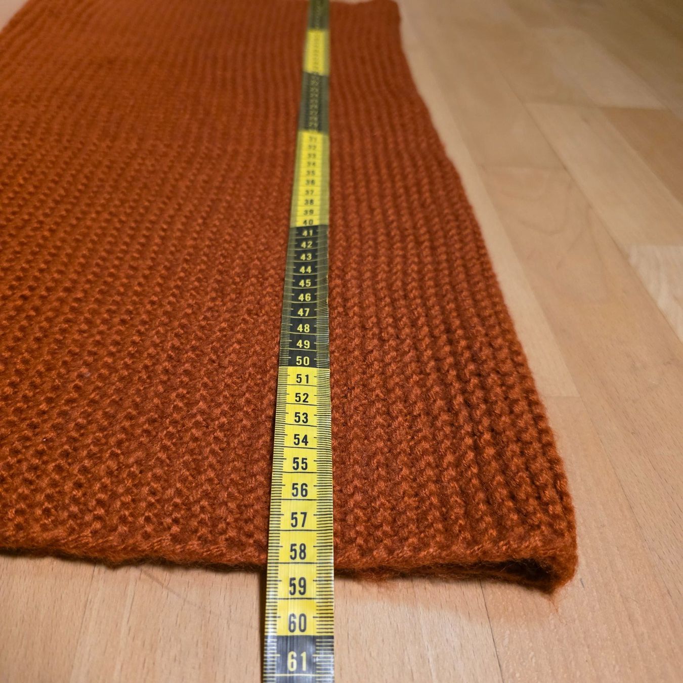 H&M Foulard & Sciarpe: H&M Loop-Schal Zimtbraun One Size – Usato da Wald ZH venduto da CapLux 3