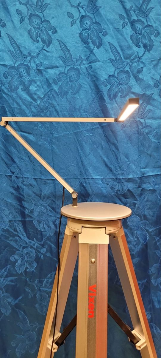 Lampade: Schreibtischlampe LED – Usato da Basel venduto da m_schwarz