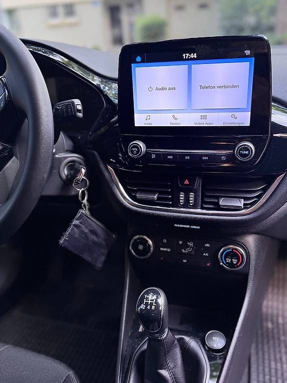 Ford Autos: FORD FIESTA 1.1i 12V – Gebraucht aus Basel von lis_w8rv 2
