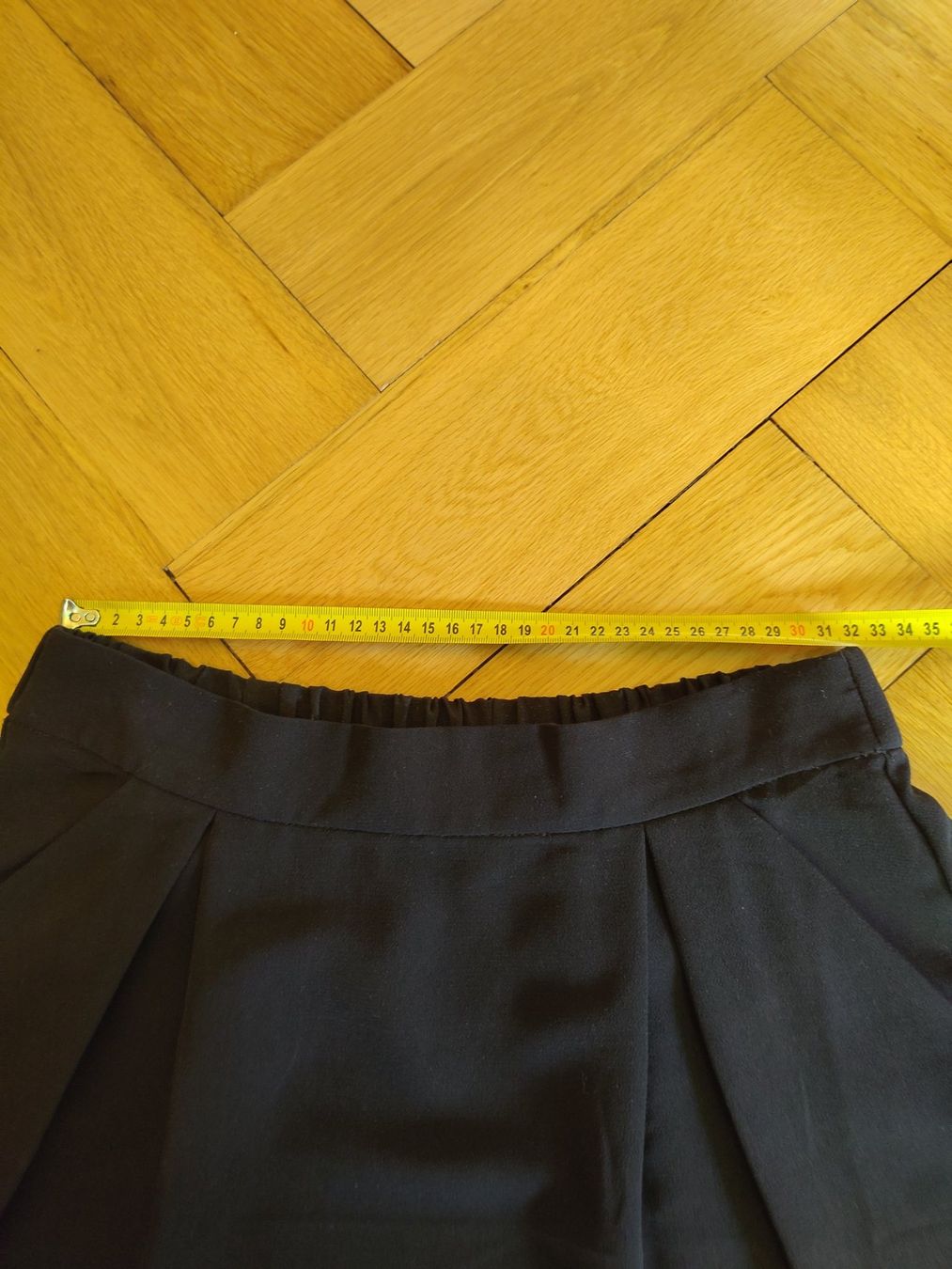 Monki Röcke: Jupe – Gebraucht aus Bern von Linii 3