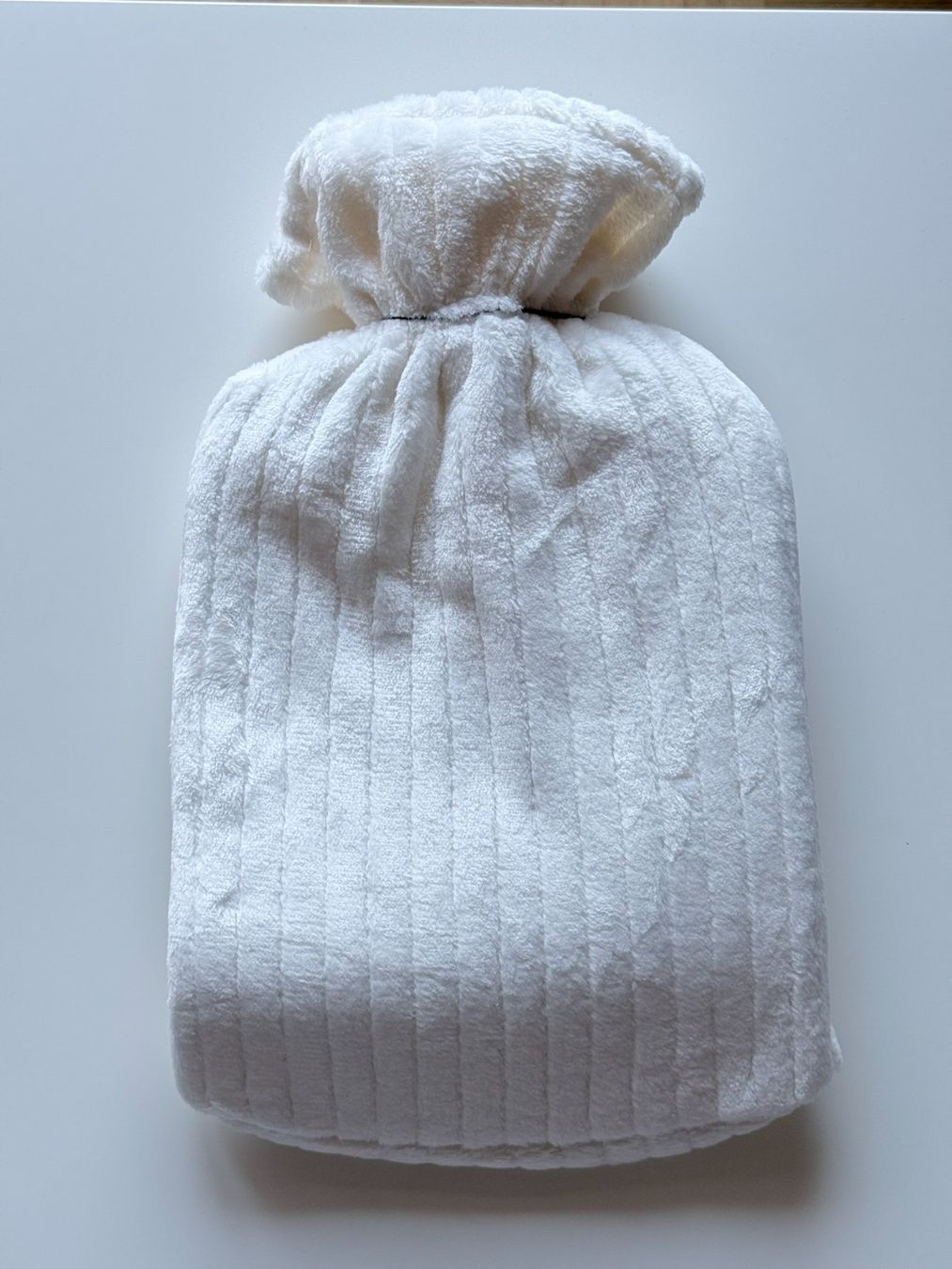 Coperte: 2x Covers, 1x Beach Towel, 1x Hot Water Bottle – Nuovo e nell'imballaggio originale da Epalinges venduto da Lily2006 4