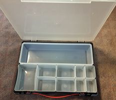 Boîte valise 10 compartiments/Schachtel mit 10 Fächer