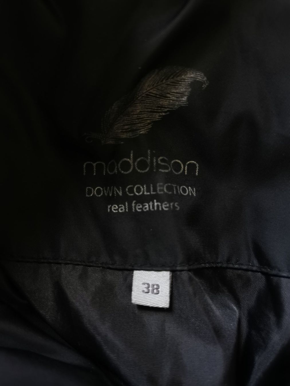 Maddison Jacken: Maddison; schwarze Winterjacke Gr. 38 – Gebraucht aus Boniswil von Totomat-Lady 4