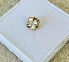 Farbwechselnde Csarite,Diaspore mit Zertifikat
