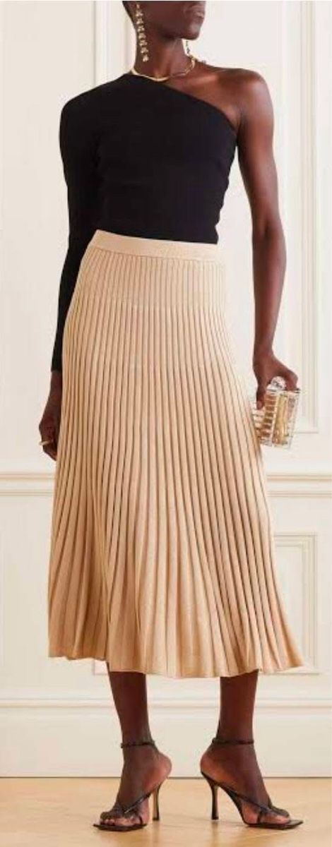 Zimmermann Gonne: Zimmermann Metallic Pleated Midi Skirt – Usato da St.Josefen venduto da lop_lh8d
