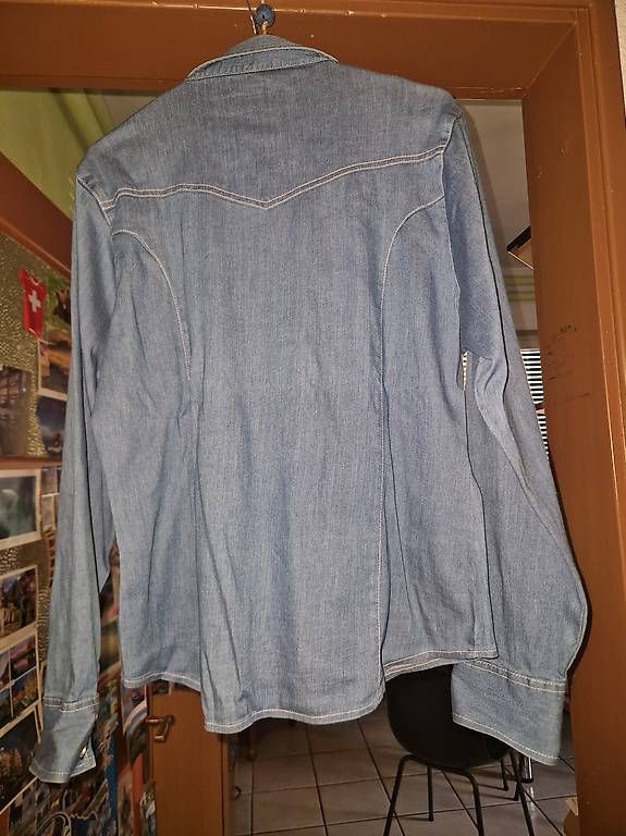 Camicette: Camicia jeans donna Lives Jeans – Usato da Bellinzona venduto da ali_j8kj 1