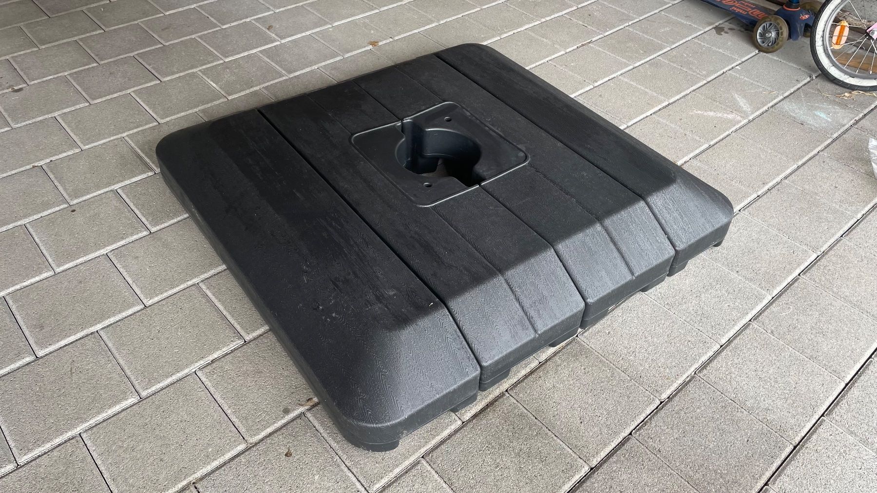 Altro: base for sunshade 50*50cm – Usato da Murg venduto da may_d9bw 1