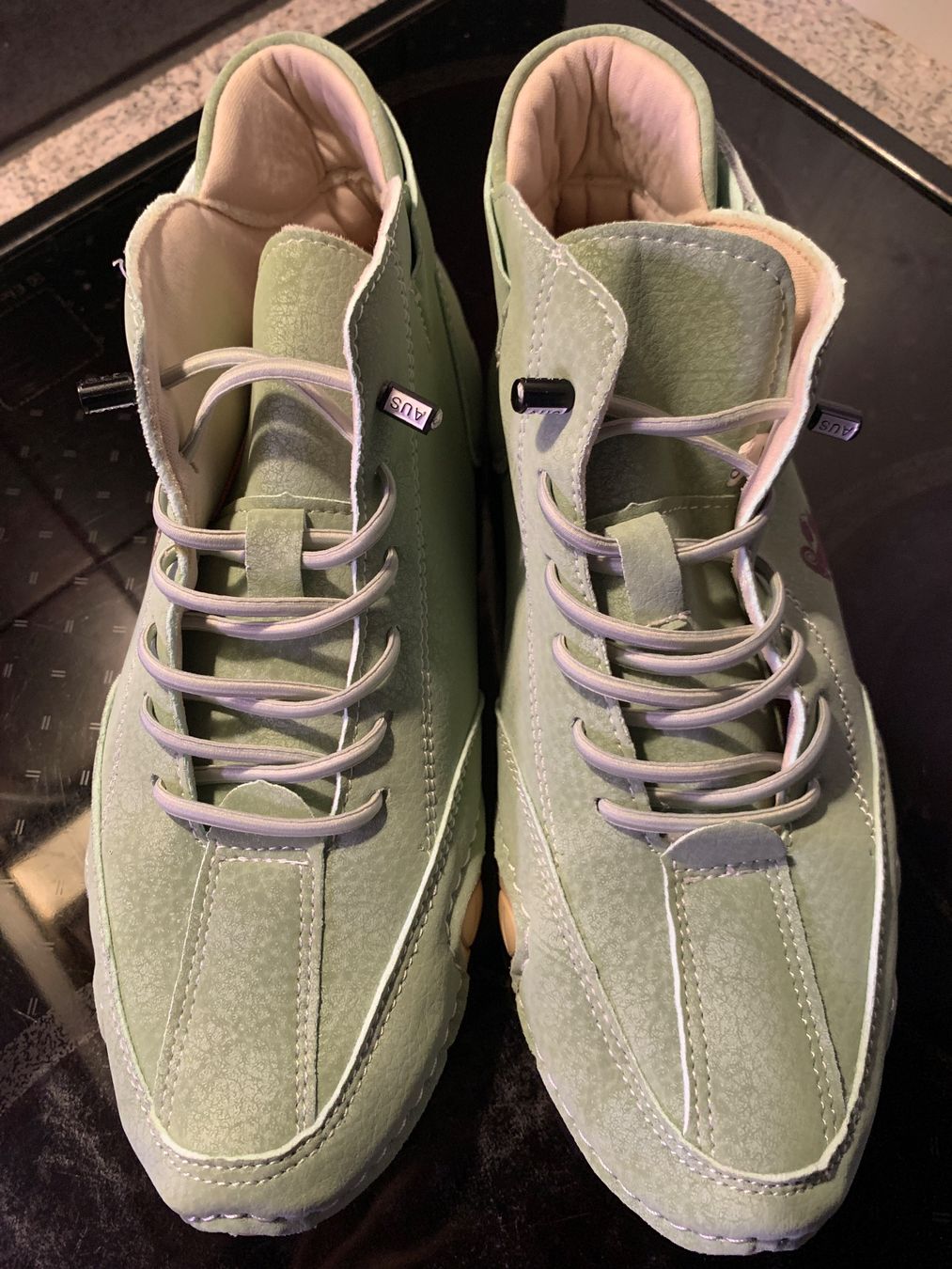 Chaussures femmes: Leichte LDECK Sneaker Gr.38 – D'occasion à Steinebrunn par Littlebird1 1