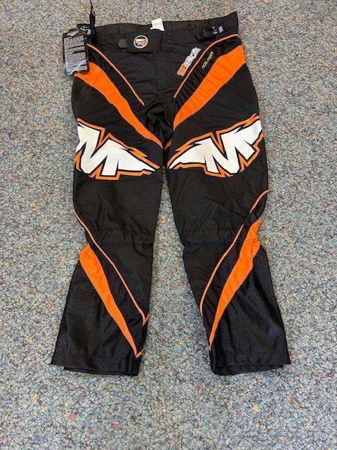 Hosen: Mission Inline Hockey Hose Senior/S – Neu (gemäss Beschreibung) aus Marbach LU von Frantisek