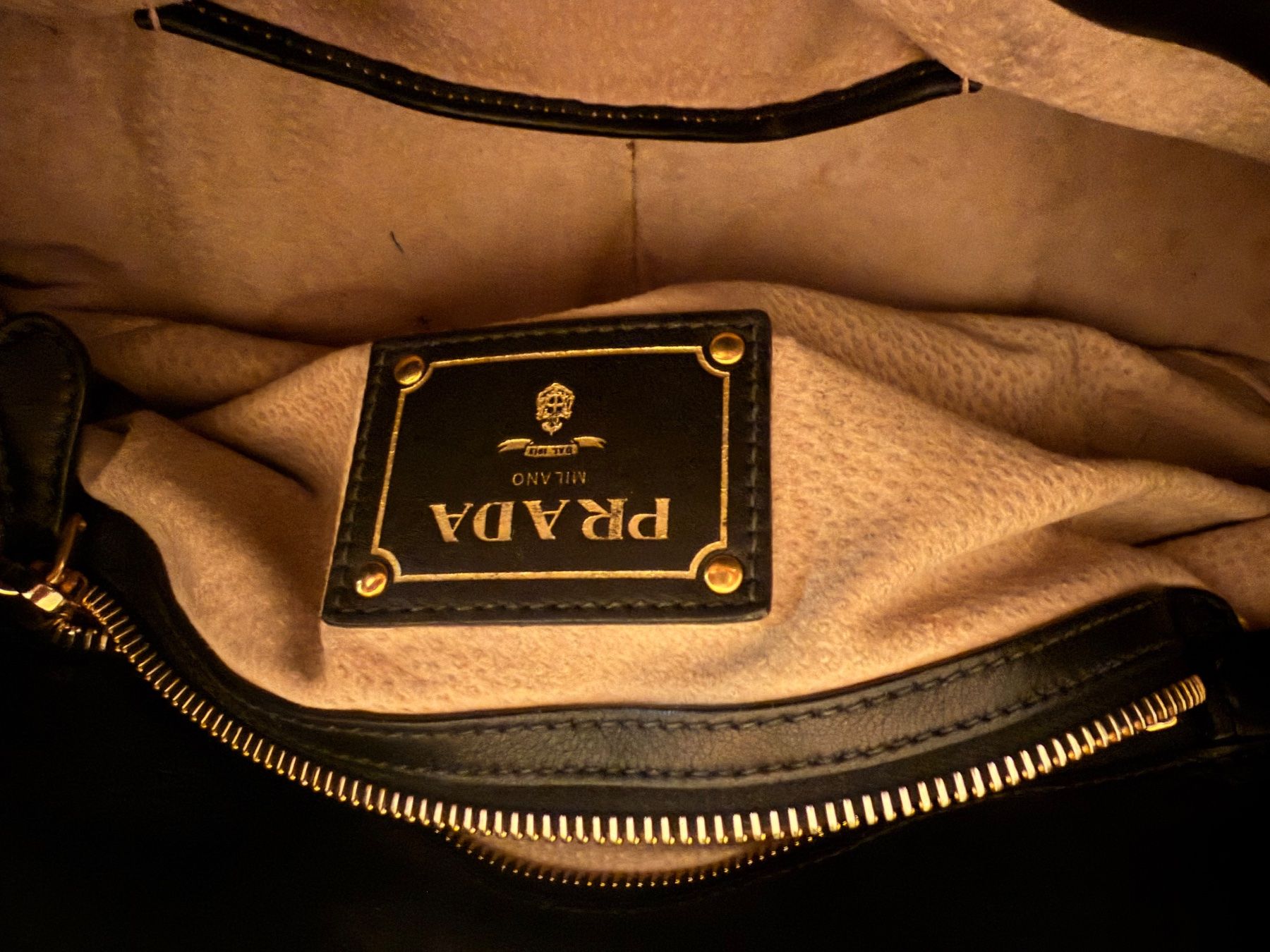 Prada Sacs femmes: Prada Tasche – Neuf avec emballage d'origine à Biel/Bienne par RO19 4