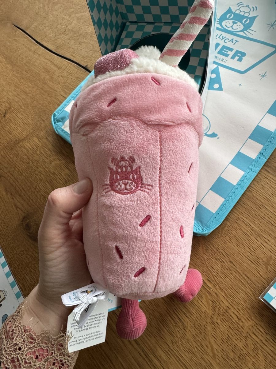 Jellycat Giocattoli: Jellycat Milkshake - New York - NEU – Nuovo e nell'imballaggio originale da Mannenbach-Salenst venduto da nic_5l27 7