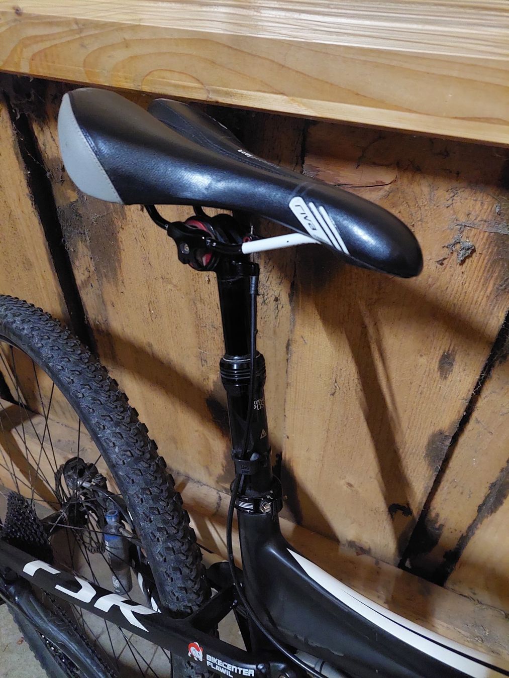Vélos: Specialized Epic Comp Fully Carbon – D'occasion à Degersheim par wbde91 3